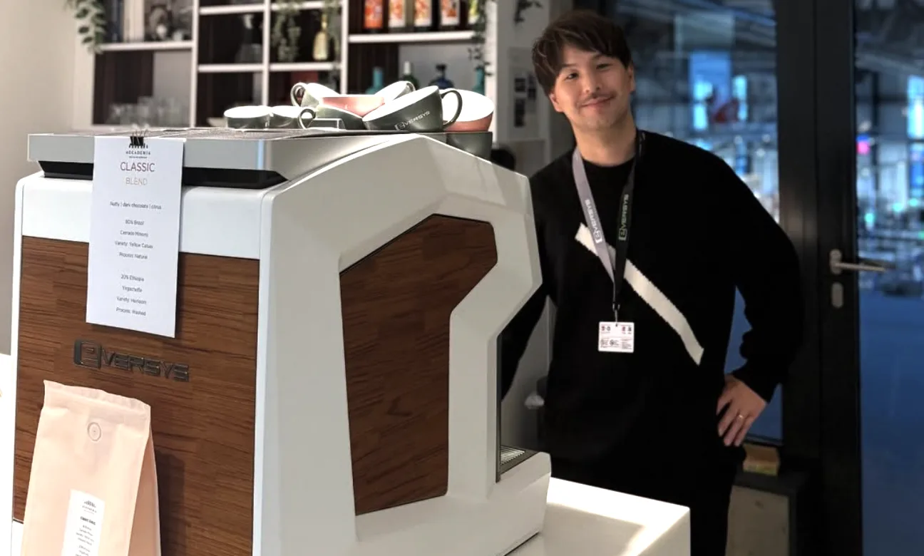 Turner様 EVERSYS 業務用マシンと